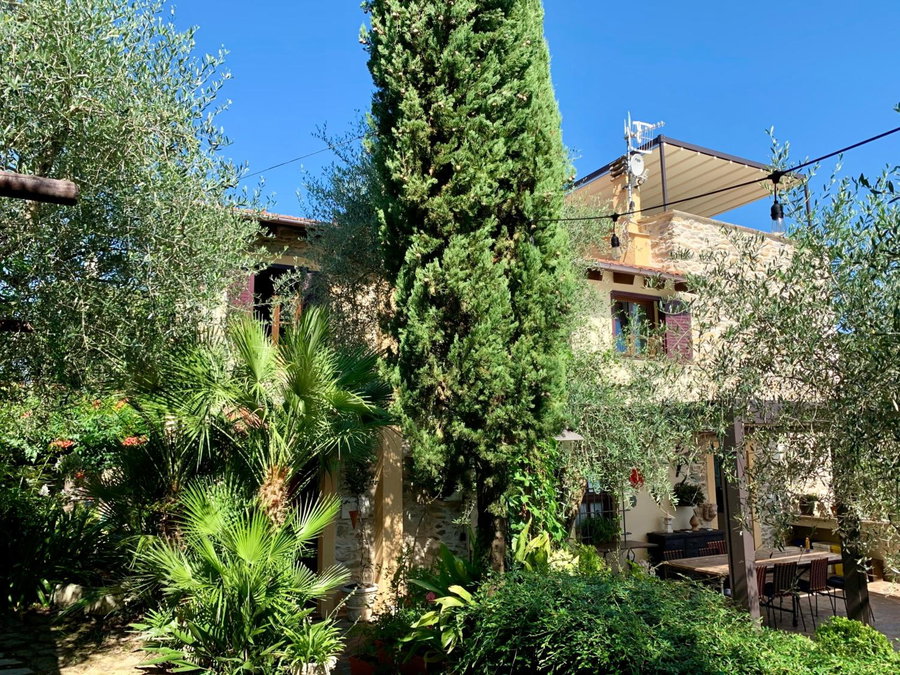 Borgata Cantone Country House B&B, Garlenda, Italy