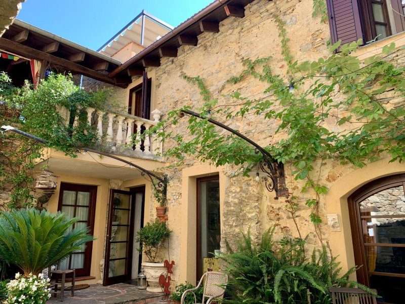 Borgata Cantone Country House B&B, Garlenda, Italy