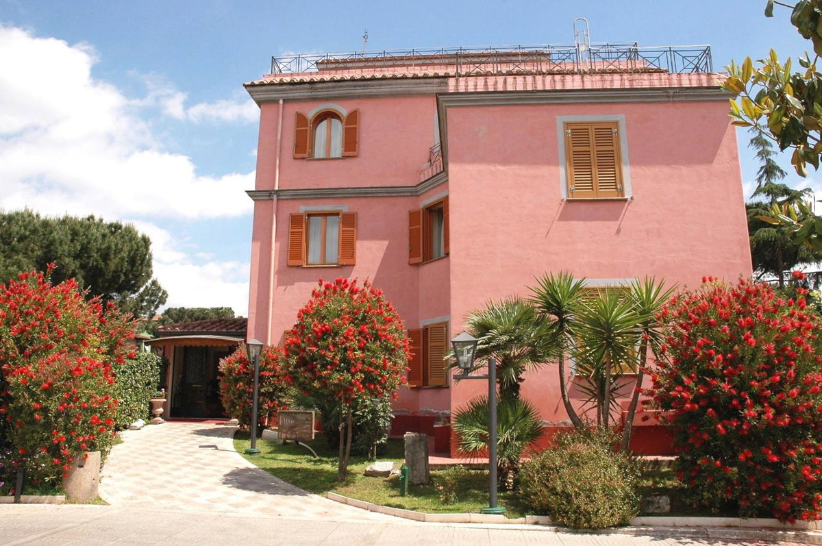 Hotel · Hotel Arco Di Travertino, Rome