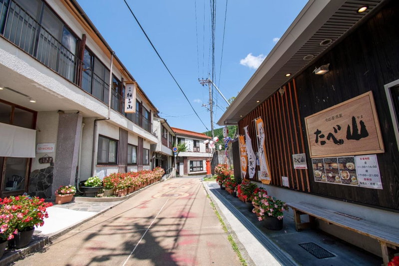 Guesthouse Neruyama, Nagato, Japan
