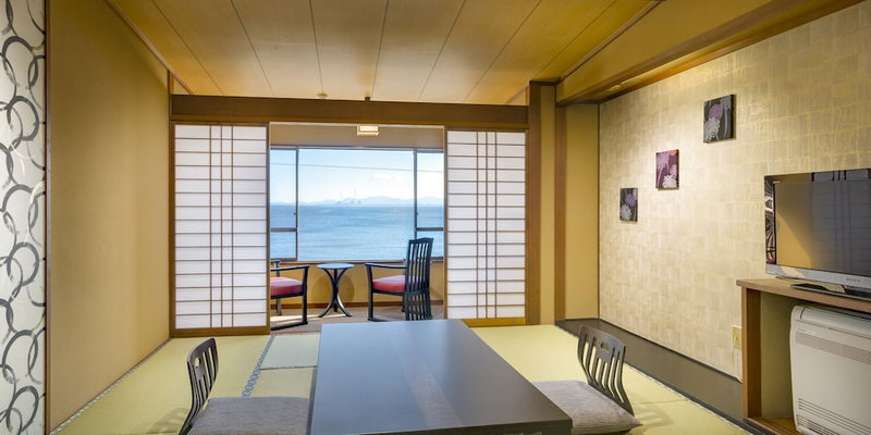 Shinojima Royal Hotel Kasuiso, Minamichita, Japan