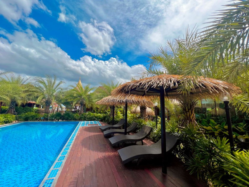 Tianhom Amphawa Resort, Sai Yok, Thailand