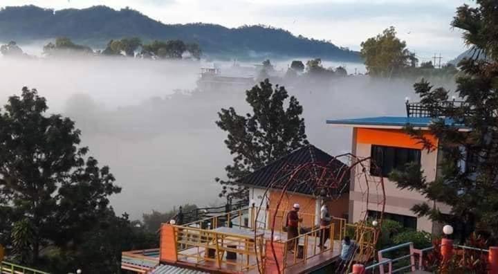 ต้นค้อ สวีทโฮม, Khao Kho, Thailand