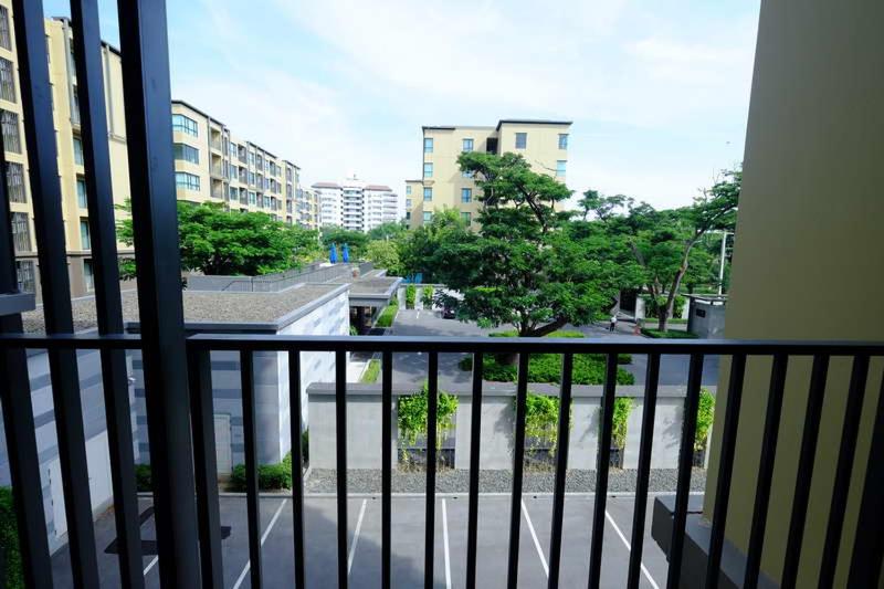 Rain Chaam Beach Condo Wifi 4Guests 2Beds, Cha Am, Thailand