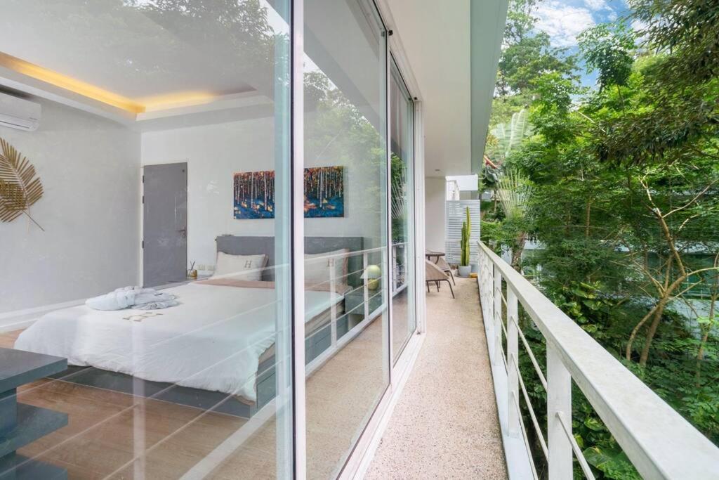 seaview and quiet surrounded by trees 75smetre, Thailand