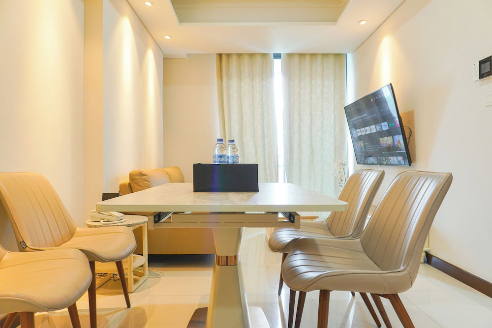 Nice And Warm 2Br Apartment Casa Grande Residence, Indonesia