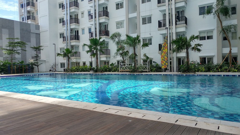 Hotel · Cozy 2Br At Signature Park Grande Apartment, Jakarta