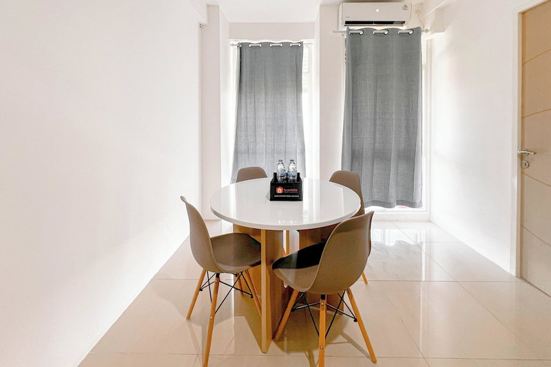Spacious And Restfull 3Br At Bale Hinggil Apartment, Surabaya, Indonesia