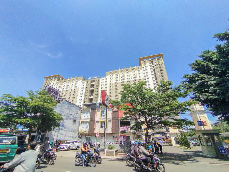 Homey 2Br Apartment Gateway Ahmad Yani Cicadas, Bandung, Indonesia