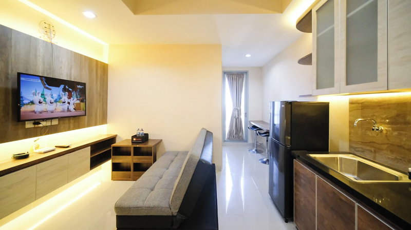 Nice And Comfortable Living 1Br At Grand Sungkono Lagoon Apartment, Surabaya, Indonesia