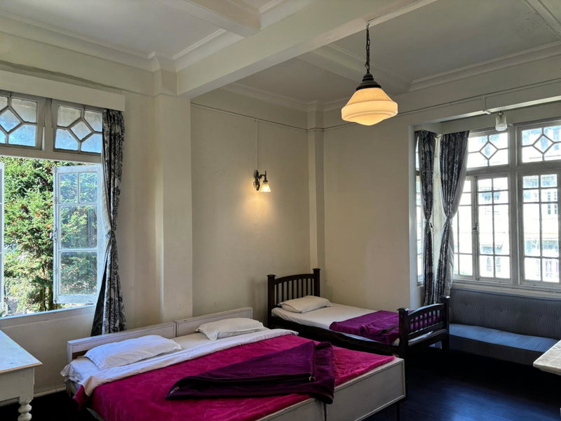 Pineridge Hotel at Mall Road, Darjeeling, India