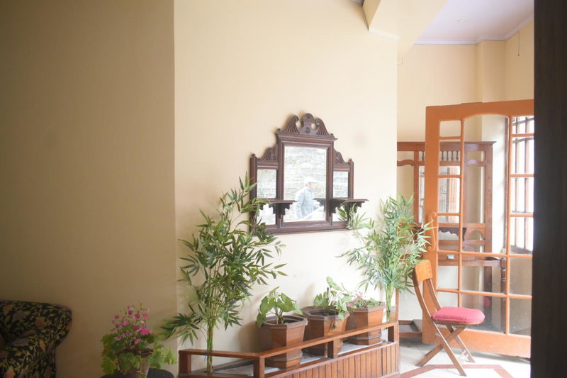 Pineridge Hotel at Mall Road, Darjeeling, India