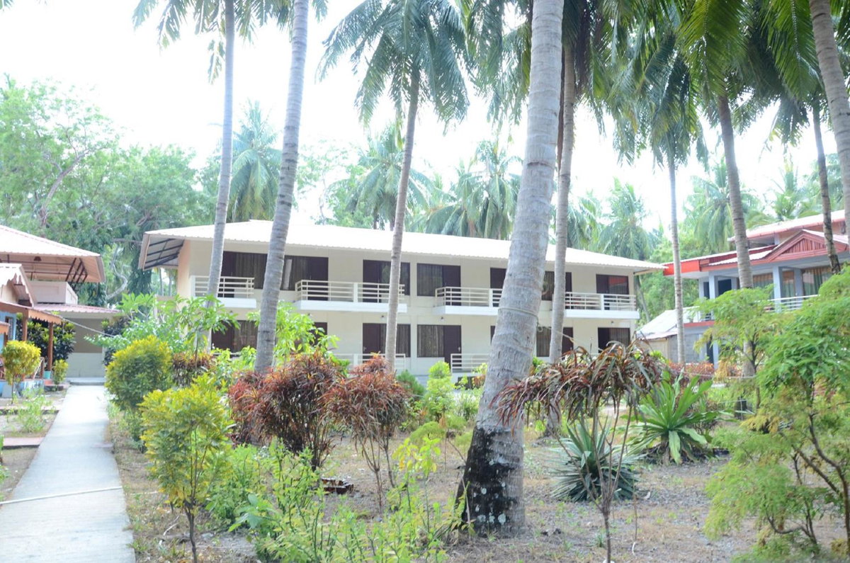 Hotel · Coconhuts Beach Resort, Neil Island