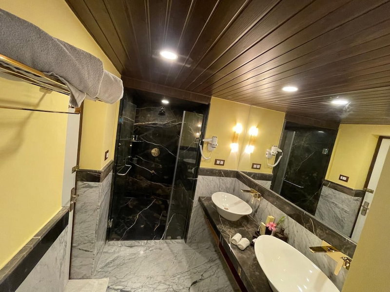 Cama Rajputana Club Resort, Abu Road, India