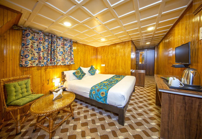 Gulmarg Ski Hill Resort, Gulmarg, India
