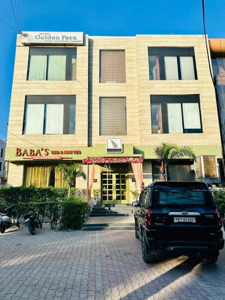 Hotel Golden Fern, Patiāla, India