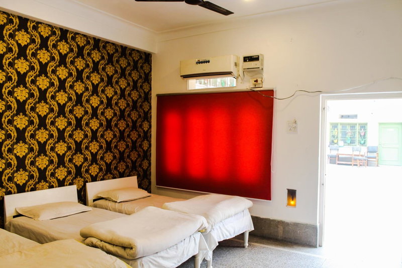 Hotel Anand Palace, Gwalior, India