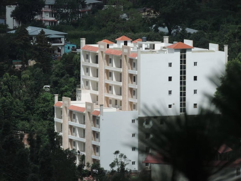 Clarks Inn Bhowali, Nainital, India