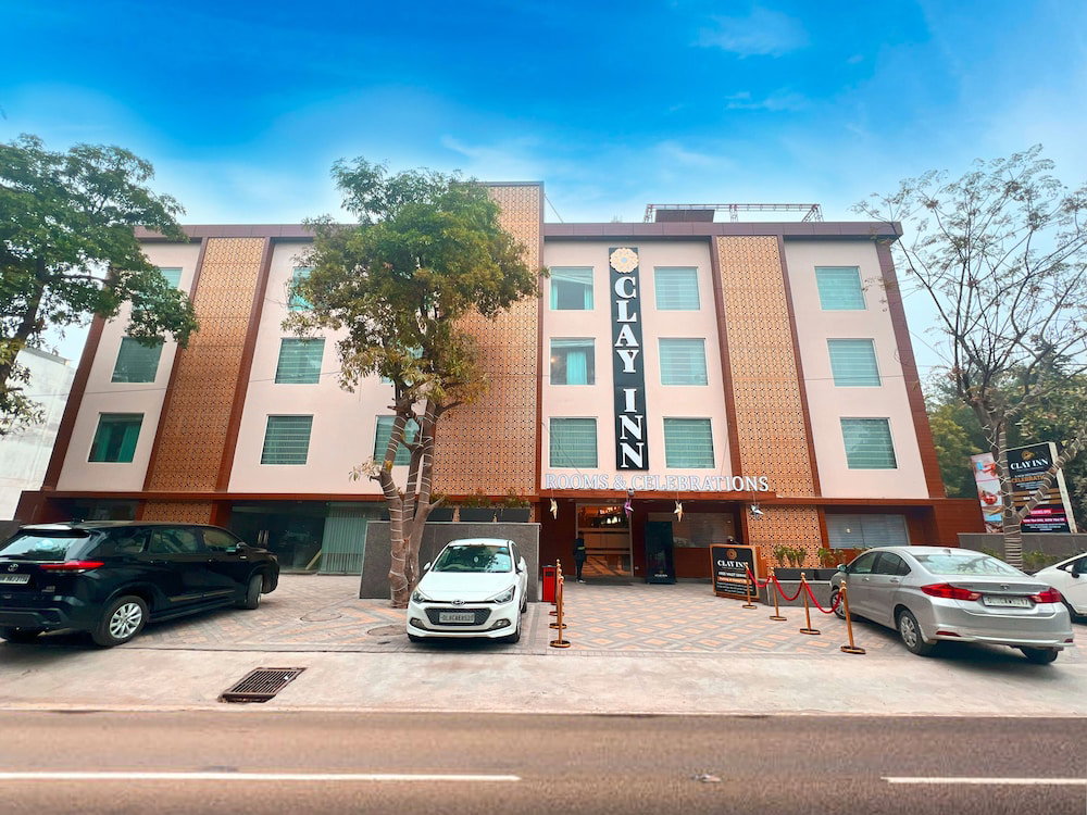 Clay Inn Hotel Gurugram, India