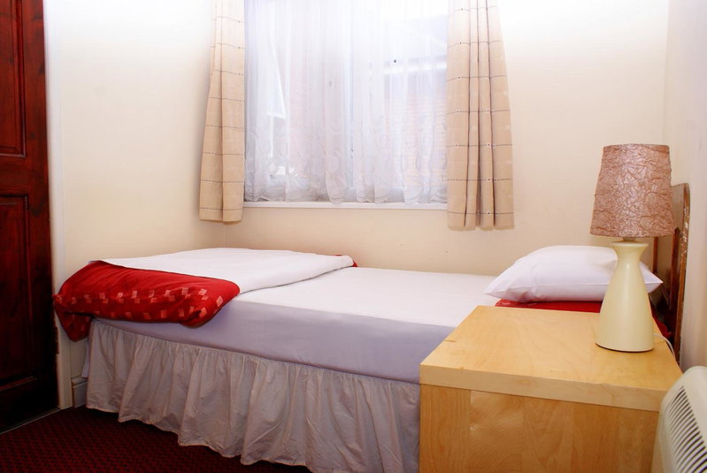 The Hindes Hotel, Harrow, United Kingdom