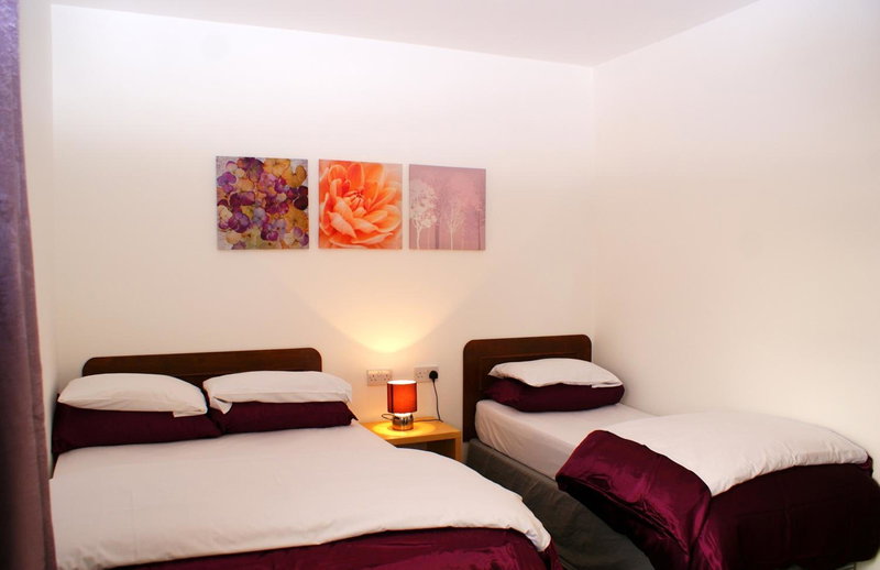 The Hindes Hotel, Harrow, United Kingdom