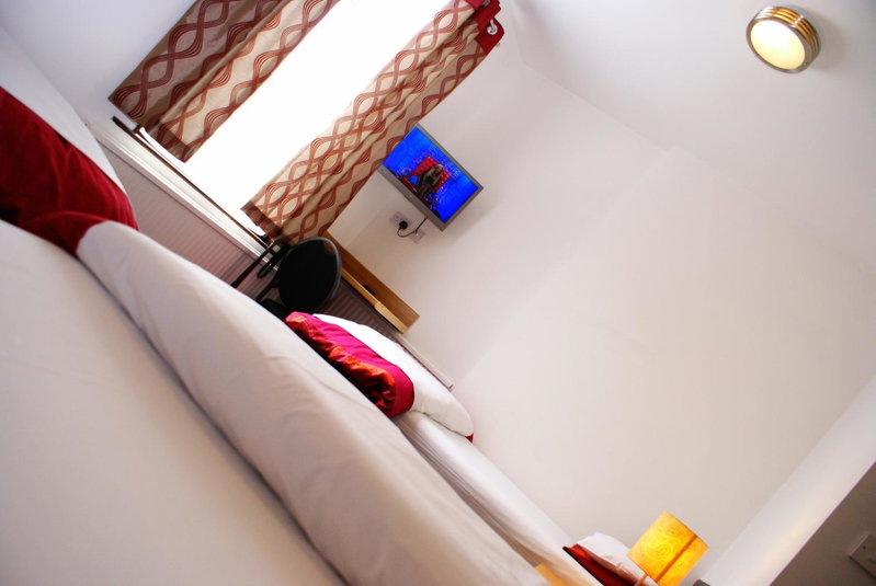 The Hindes Hotel, Harrow, United Kingdom