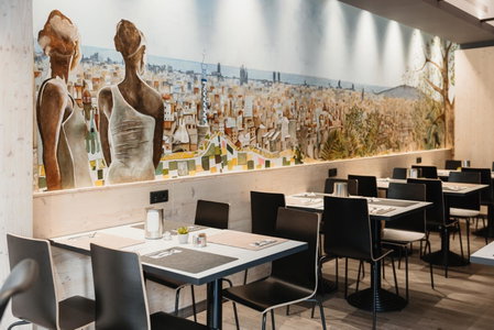 Hotel Travessera, Barcelona, Spain
