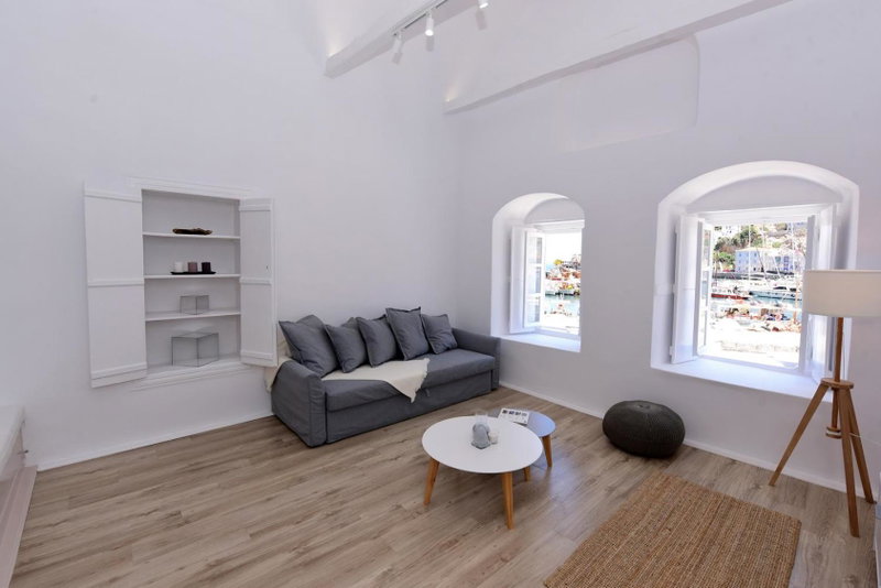 Hydra Hospitality Port Apartment, Hydra, Greece