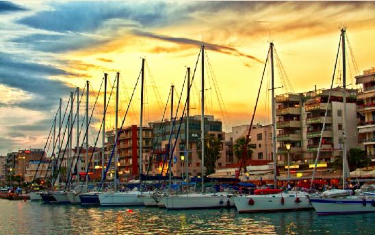 Sunny Central Luxury Apartment, Volos, Greece
