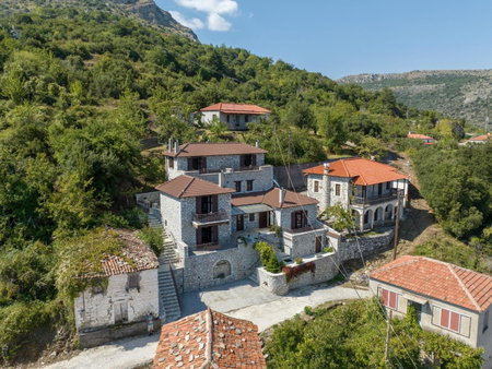 Erasmion, Áno Dholianá, Greece