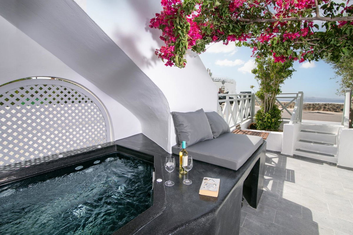 Hotel · Sensia Luxury Apartment with Hot tub, Oia