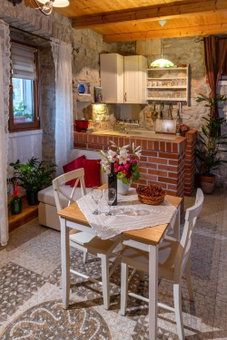 Apartment Tara, Kaštela, Croatia
