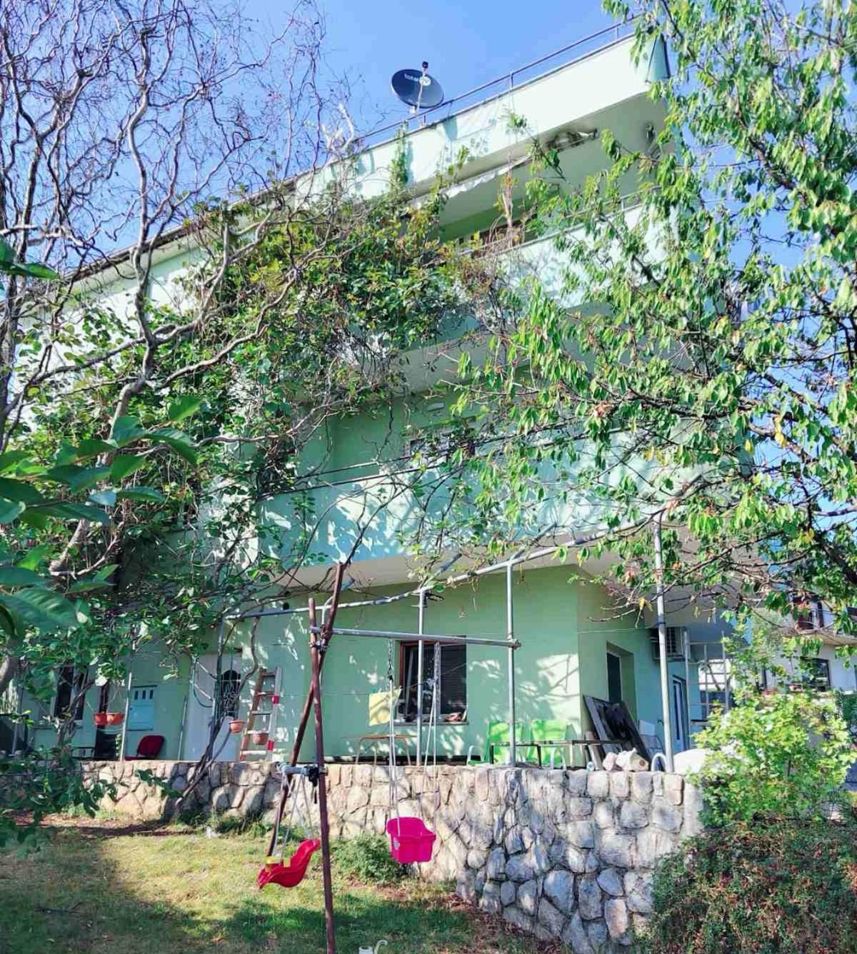 Green house, Croatia