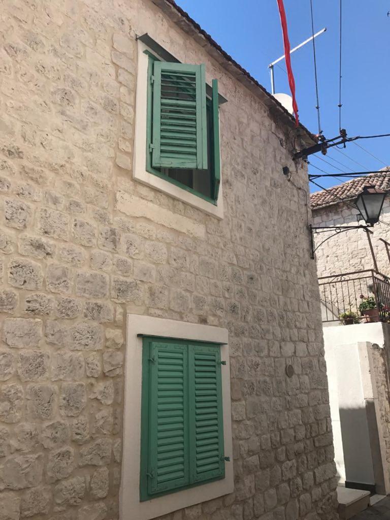 Lemon Tree, Croatia