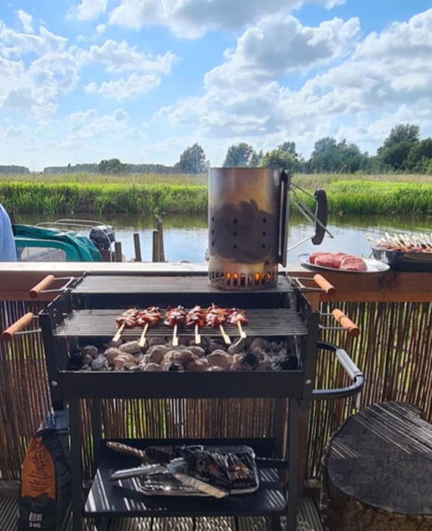 Buiten Huisje aan de Vaart 2, Matsloot, The Netherlands