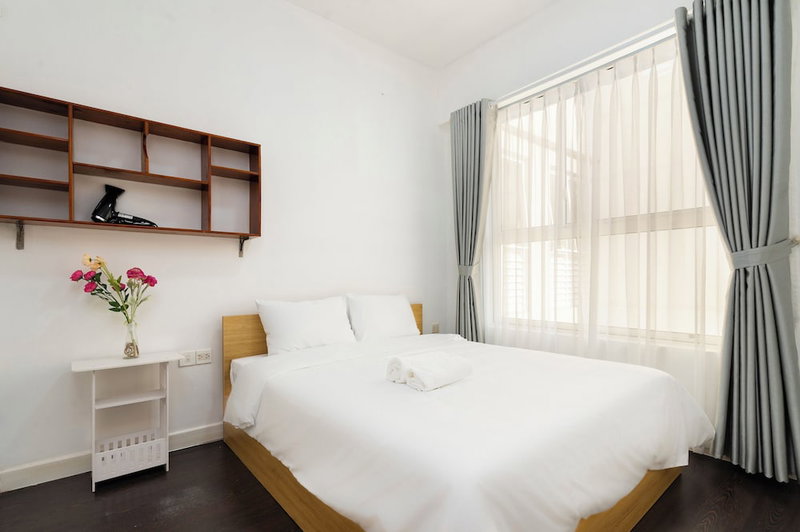 Gin House - Golden Mansion APT Phu Nhuan, Ho Chi Minh City, Vietnam
