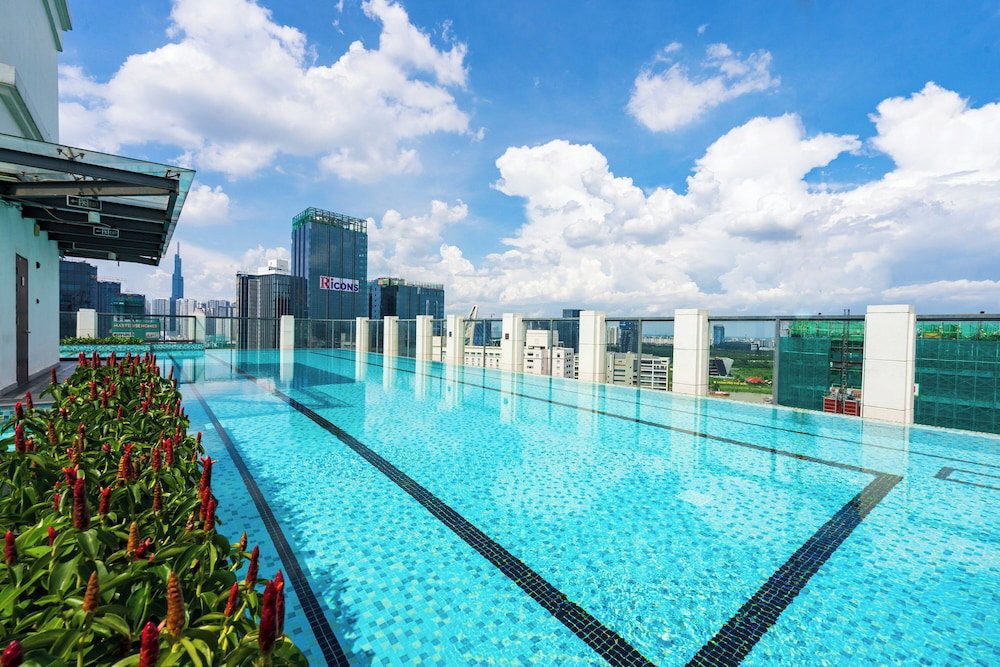 The Rixx Madison Tower With Pool and Gym, Vietnam