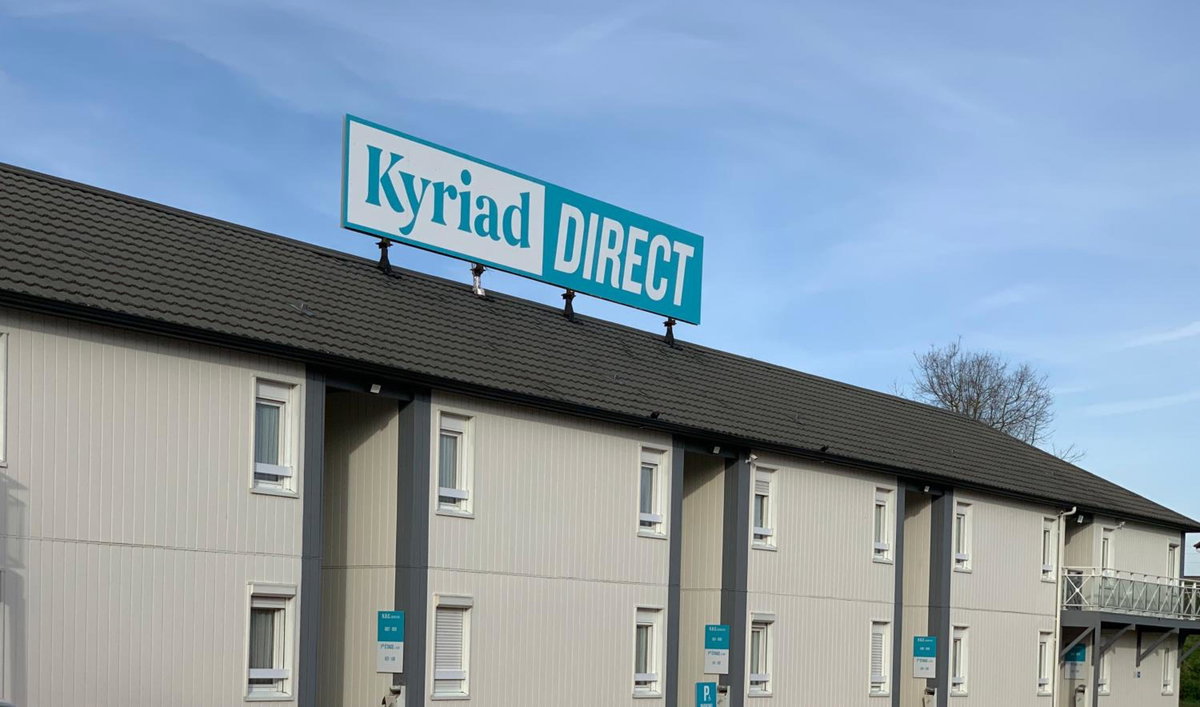 Kyriad Direct Val de Reuil, France