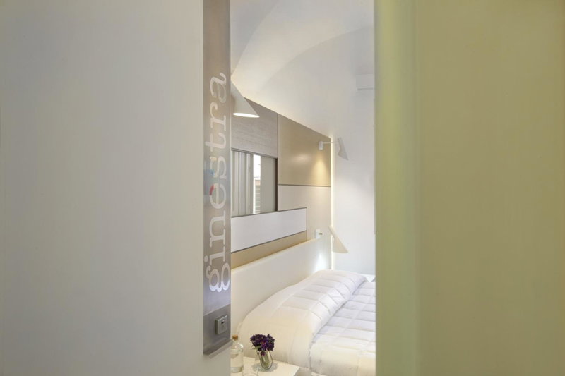 Santacroce Luxury Rooms, Lecce, Italy