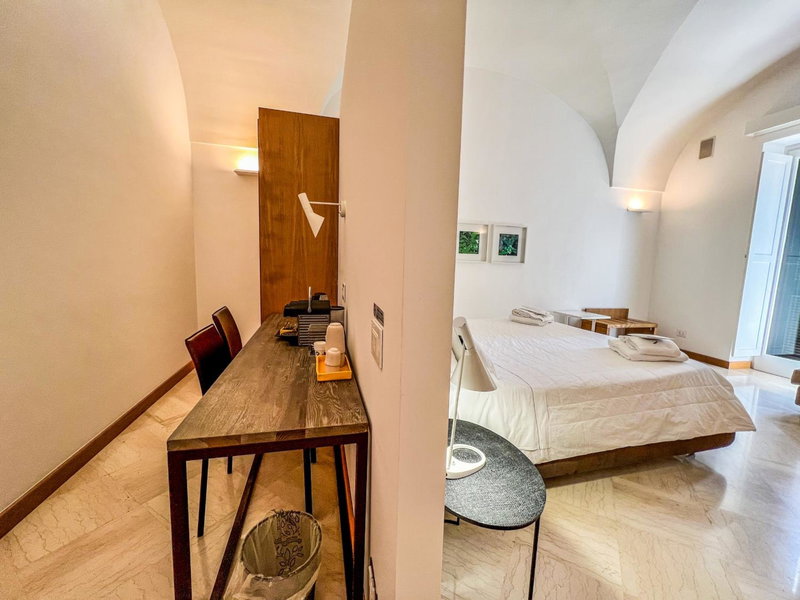 Santacroce Luxury Rooms, Lecce, Italy