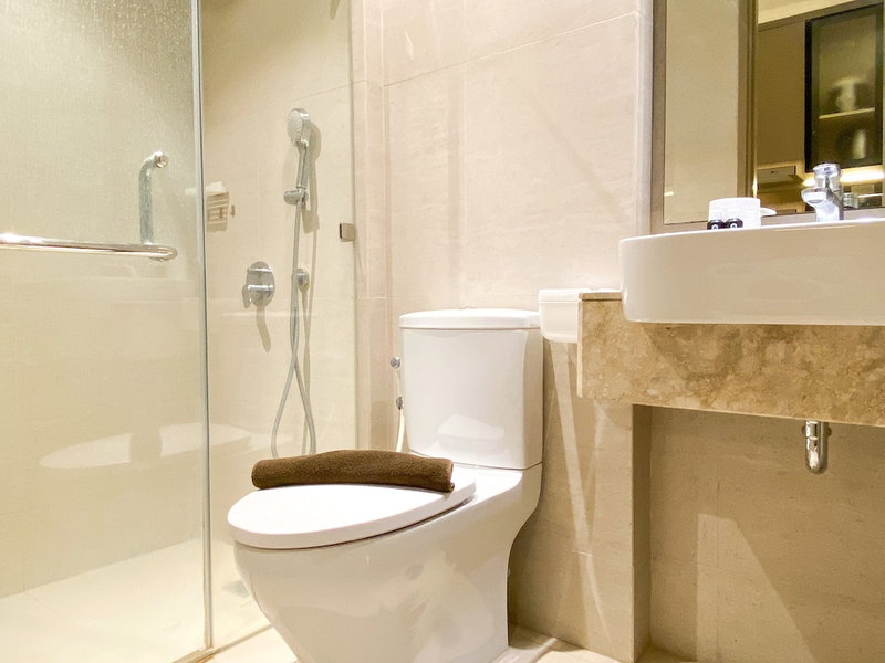 Good Deal And Comfort Studio Gold Coast Apartment, Jakarta, Indonesia