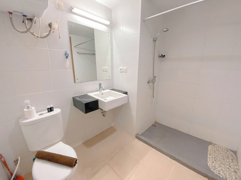 The Elite Enclave Studio At Beverly Dago Apartment, Bandung, Indonesia