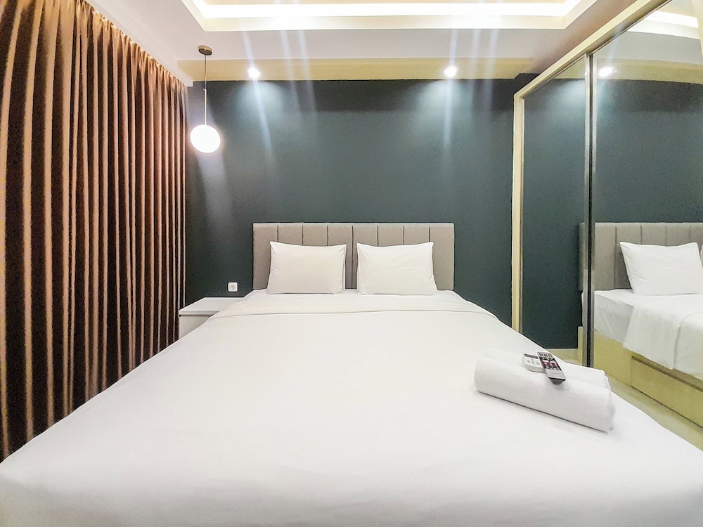 Great Deal And Cozy Studio Patraland Amarta Apartment, Indonesia