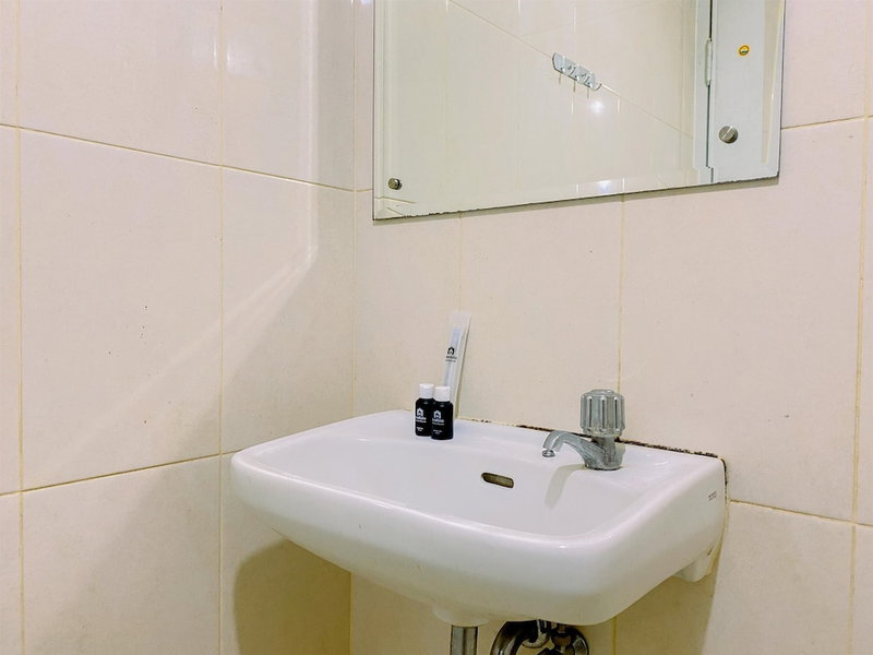 Restful And Minimalist Studio Springlake Summarecon Bekasi Apartment, Bekasi, Indonesia