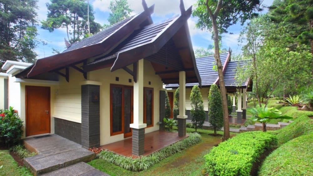 Sindang Reret Cikole, Indonesia