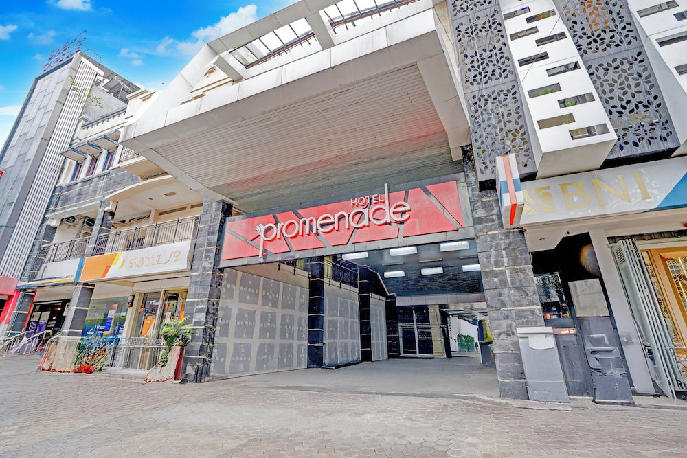 Hotel · Dancenter Promenade Near Cihampelas Walk, Bandung
