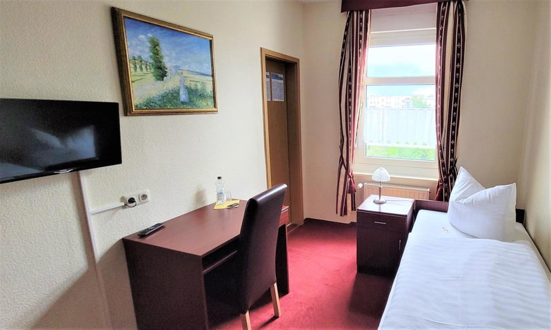 Hotel Sudenburger Hof, Magdeburg, Germany