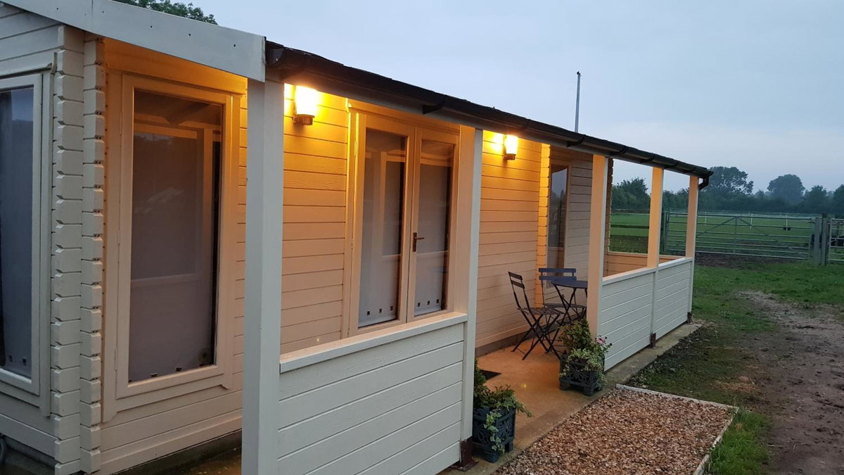 The Cabin @Tenacre, United Kingdom