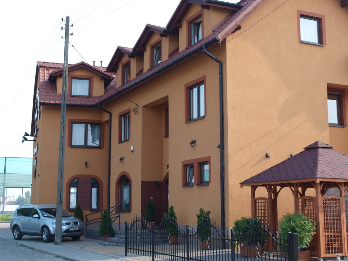 Zajazd Bachus, Poland