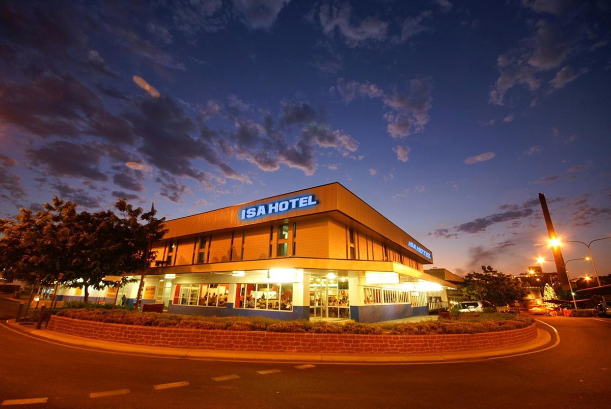 Isa Hotel, Australia